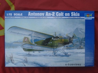 Trumpeter 01607  Antonov An-2 Colt on Skis